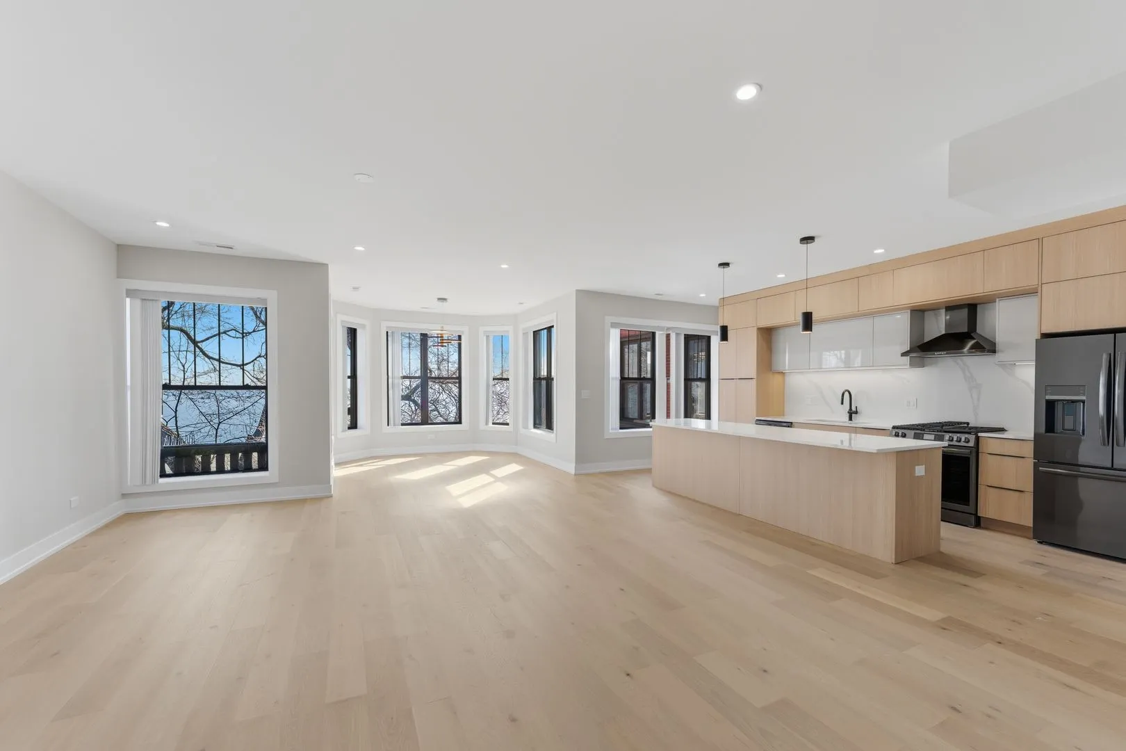 7518 N Eastlake Terrace, ,  60626, USA 60626-unit#2-Chicago-IL
