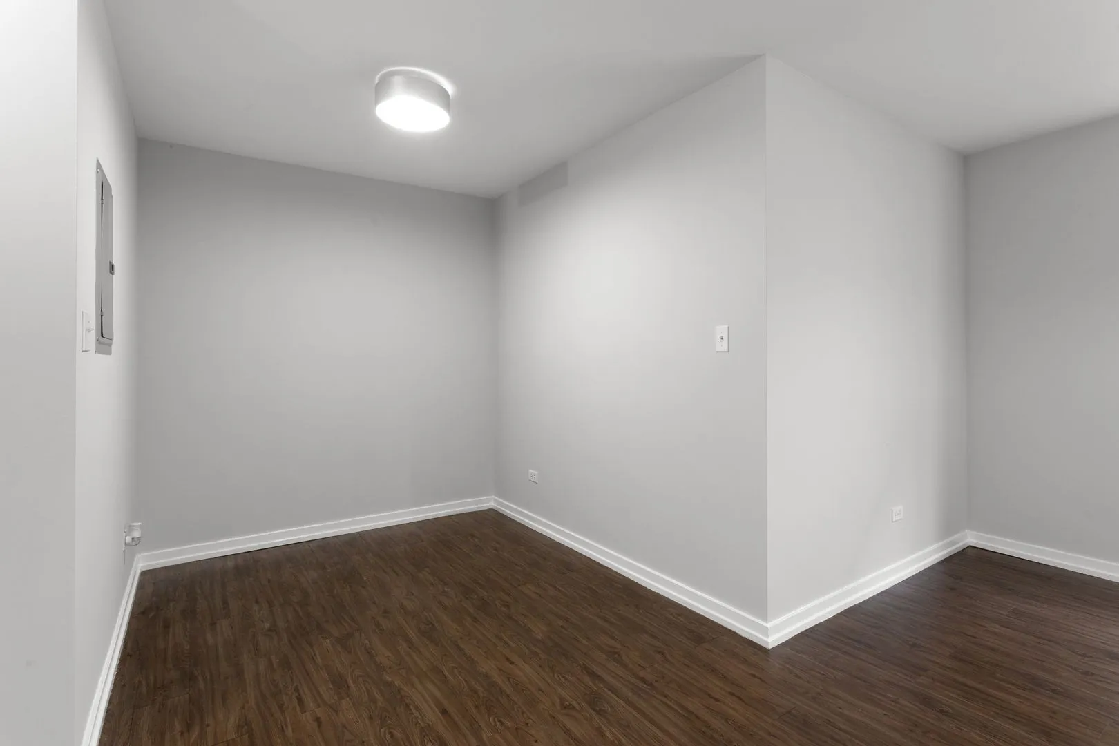 5411 N Winthrop Ave, , 60640, USA 60640-unit#523-Chicago-IL