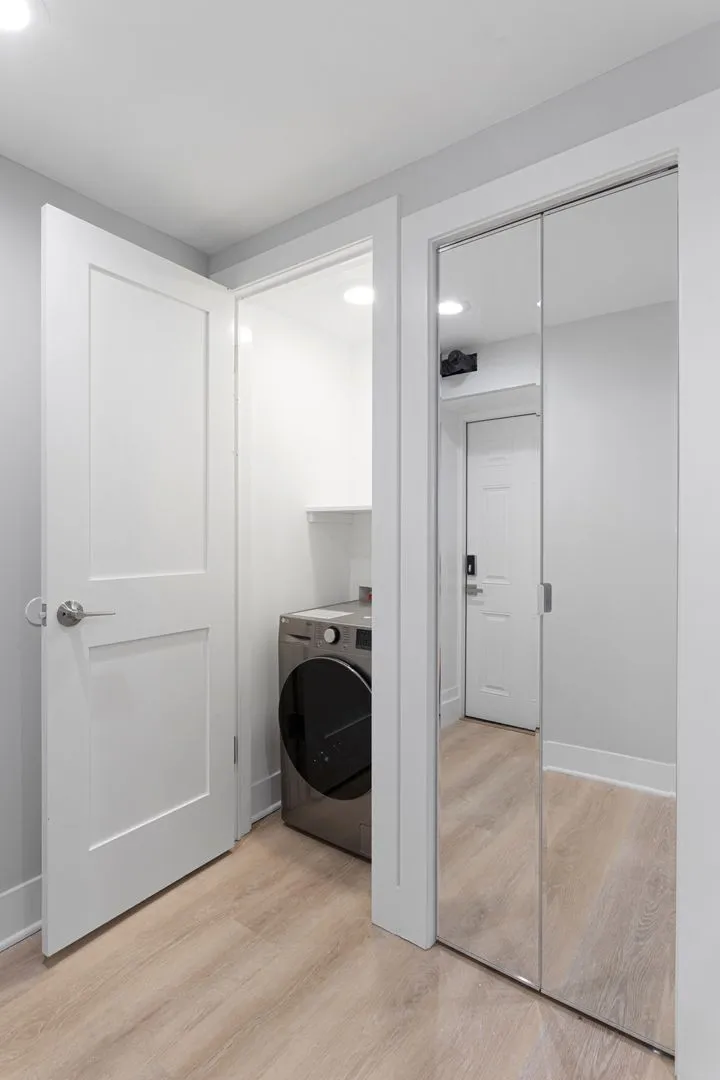 7600 N Sheridan Rd, ,  60626, USA 60626-unit#B1N-Chicago-IL