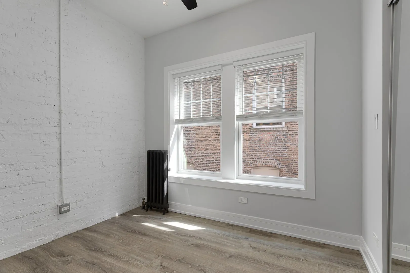 1059 W Glenlake Ave, ,  60660, USA 60660-unit#1N-Chicago-IL