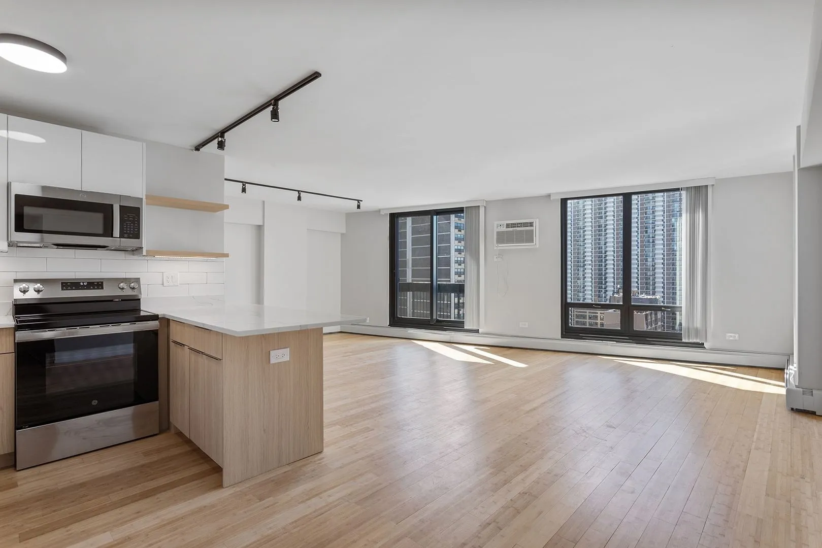6166 N Sheridan Rd, ,  60660, USA 60660-unit#10H-Chicago-IL