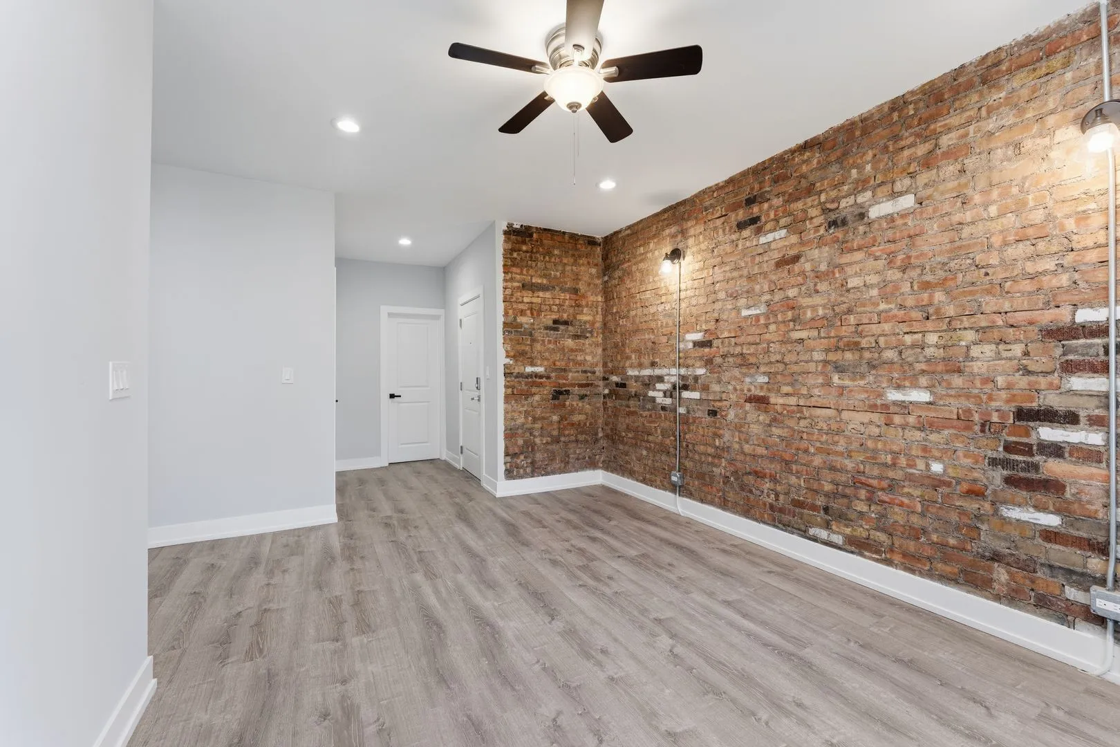6950 N Wolcott Ave, ,  60626, USA 60626-unit#2-Chicago-IL