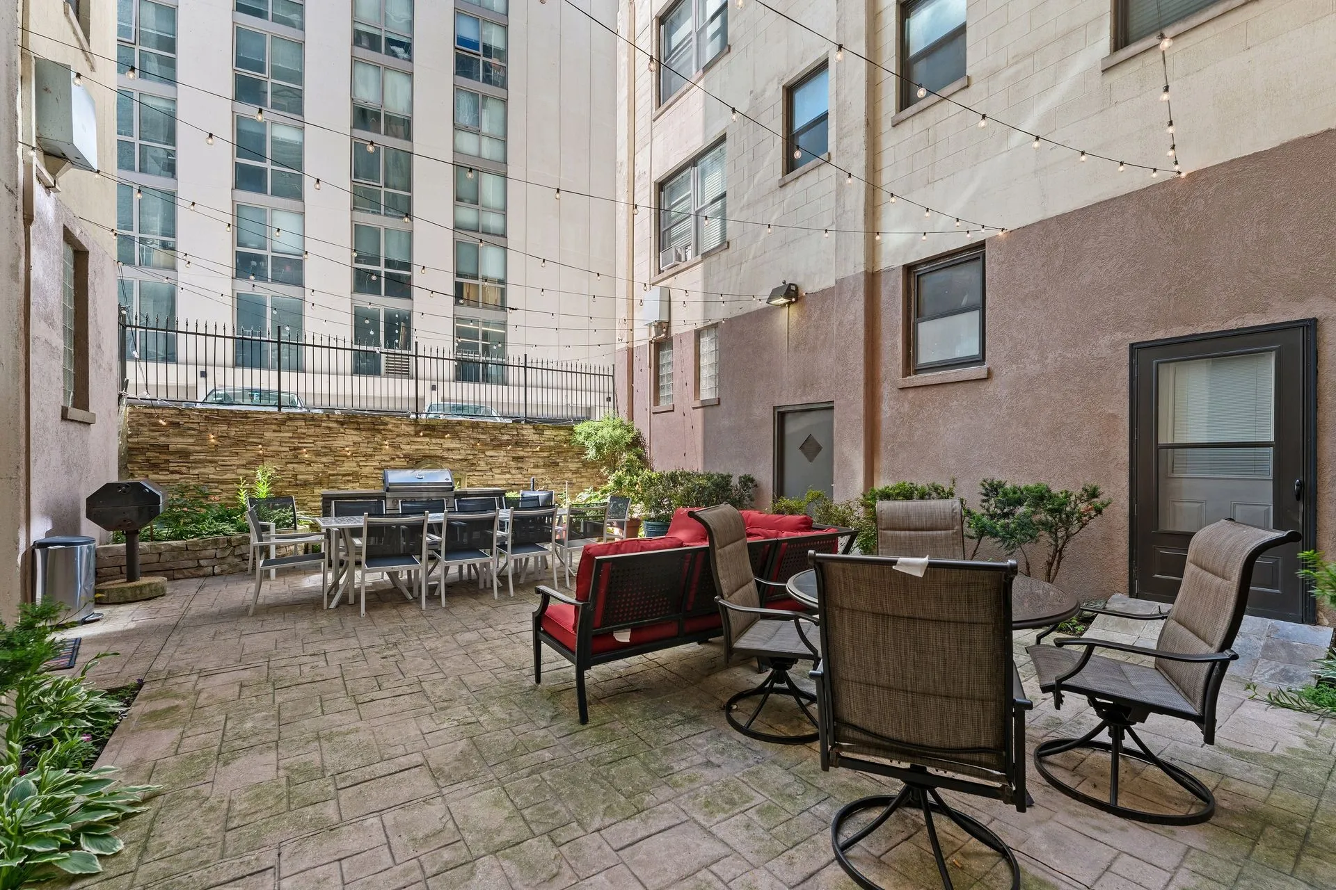 4520 N Clarendon Ave, ,  60640, USA 60640-unit#408-Chicago-IL
