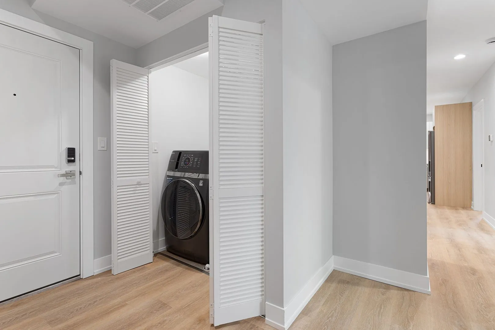 1558 W Juneway Terrace, , 60626, USA 60626-unit#1N-Chicago-IL