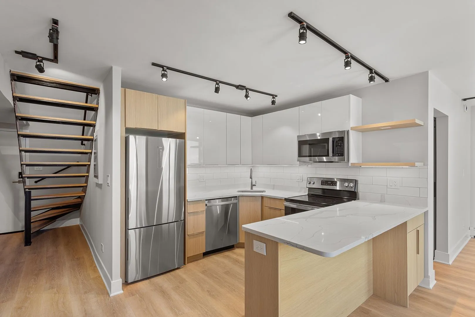 6166 N Sheridan Rd, , 60660, USA 60660-unit#10C-Chicago-IL