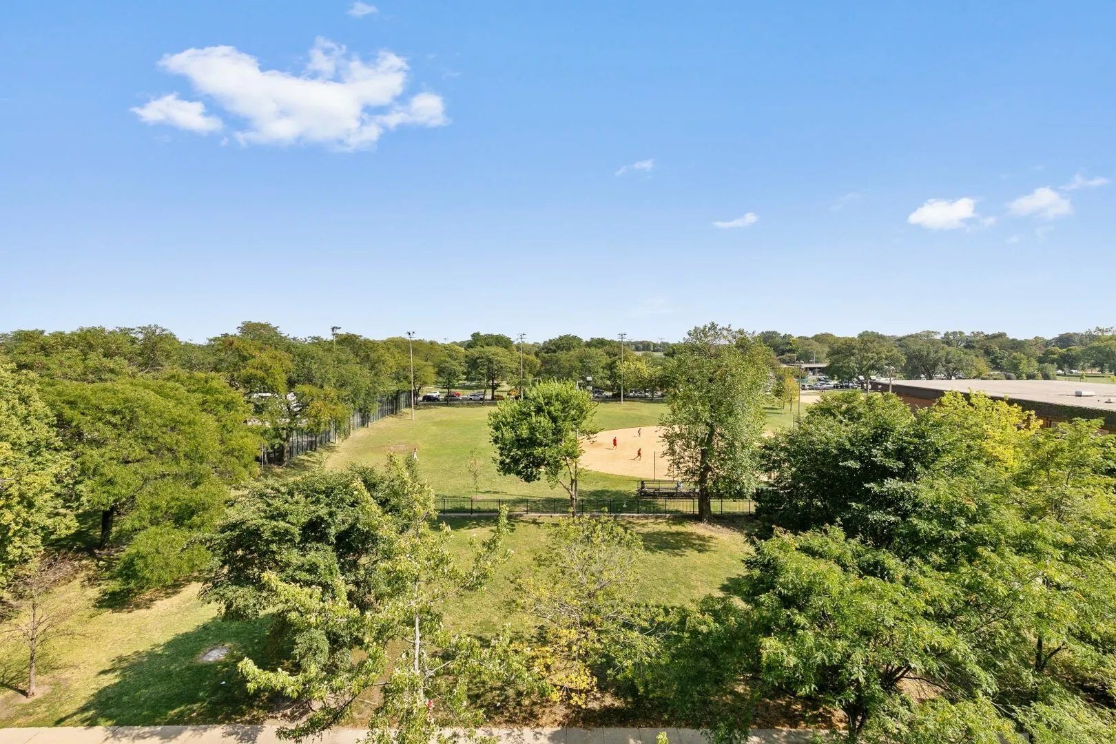 4520 N Clarendon Ave, ,  60613, USA 60640-unit#502-Chicago-IL