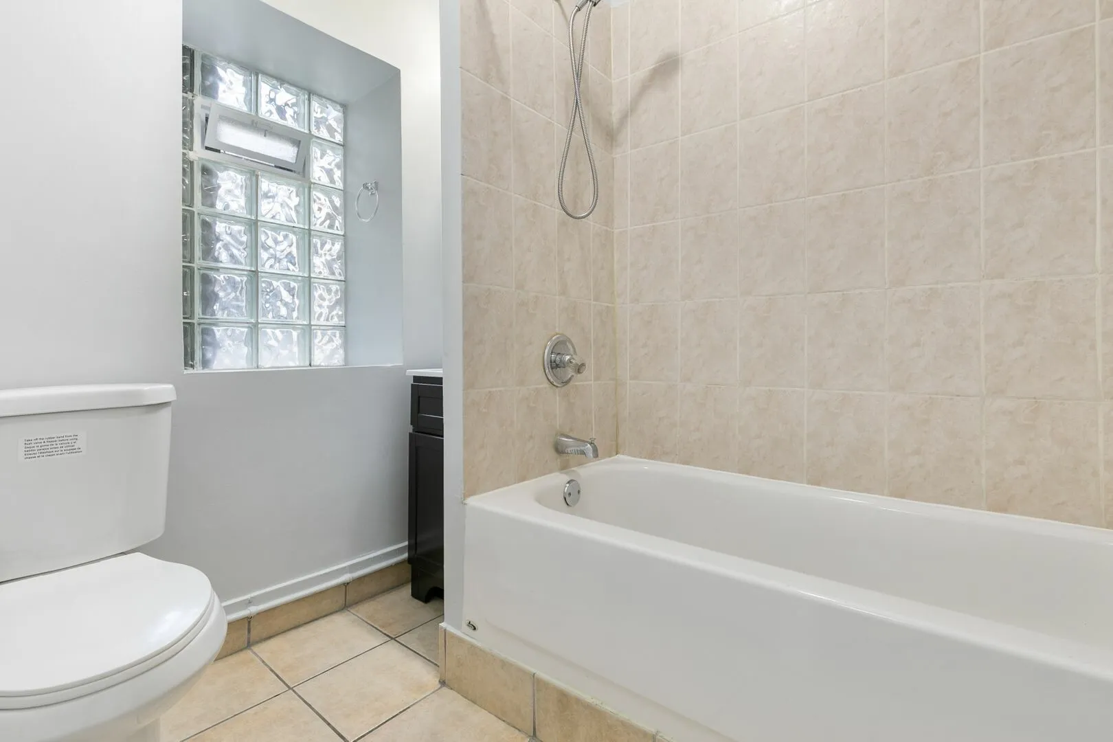 4555 Malden St, , 60640, USA 60640-unit#218-Chicago-IL