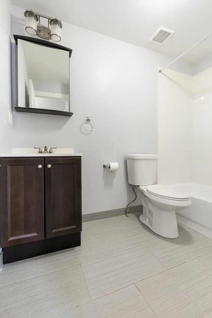 1611 W Juneway Terrace, ,  60626, USA 60626-unit#3F-Chicago-IL