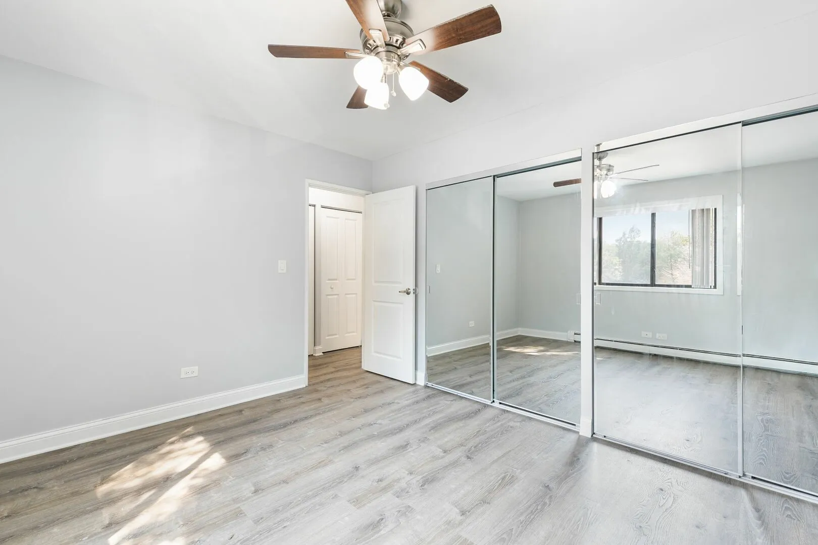 6201 N Kenmore Ave, ,  60660, USA 60660-unit#204-Chicago-IL