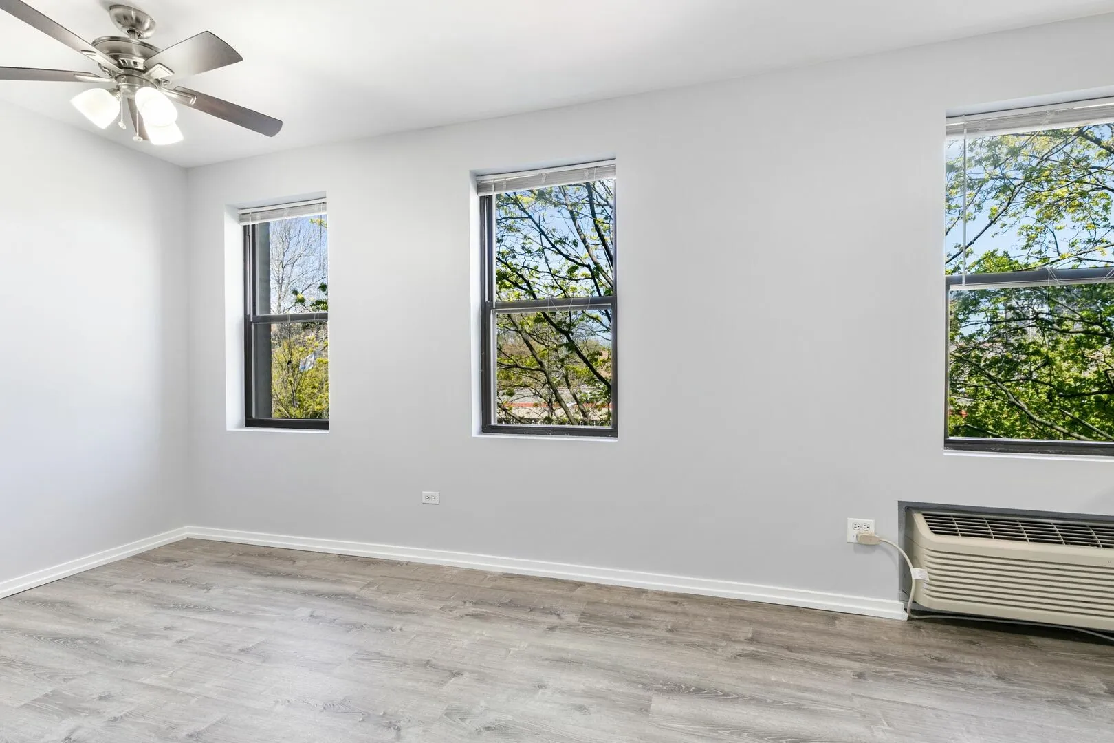 4875 N Magnolia Ave, ,  60640, USA 60640-unit#407-Chicago-IL