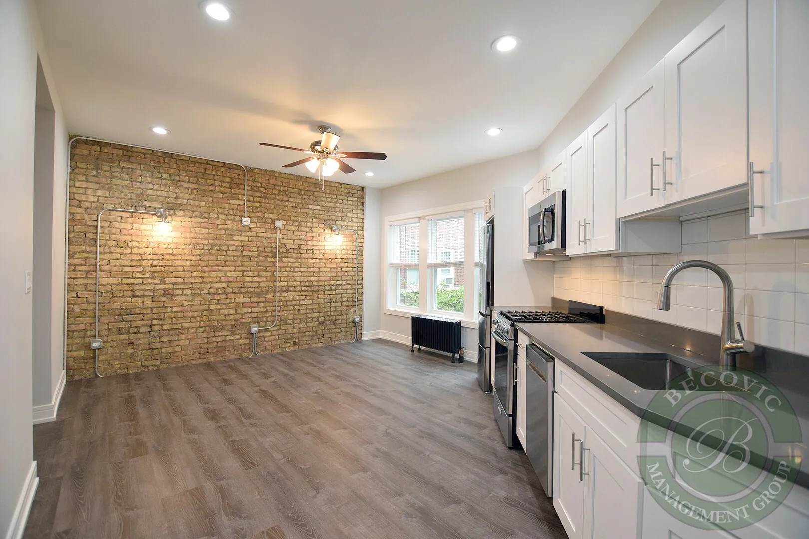 1059 W Glenlake Ave, , 60660, USA 60660-unit#1W-Chicago-IL