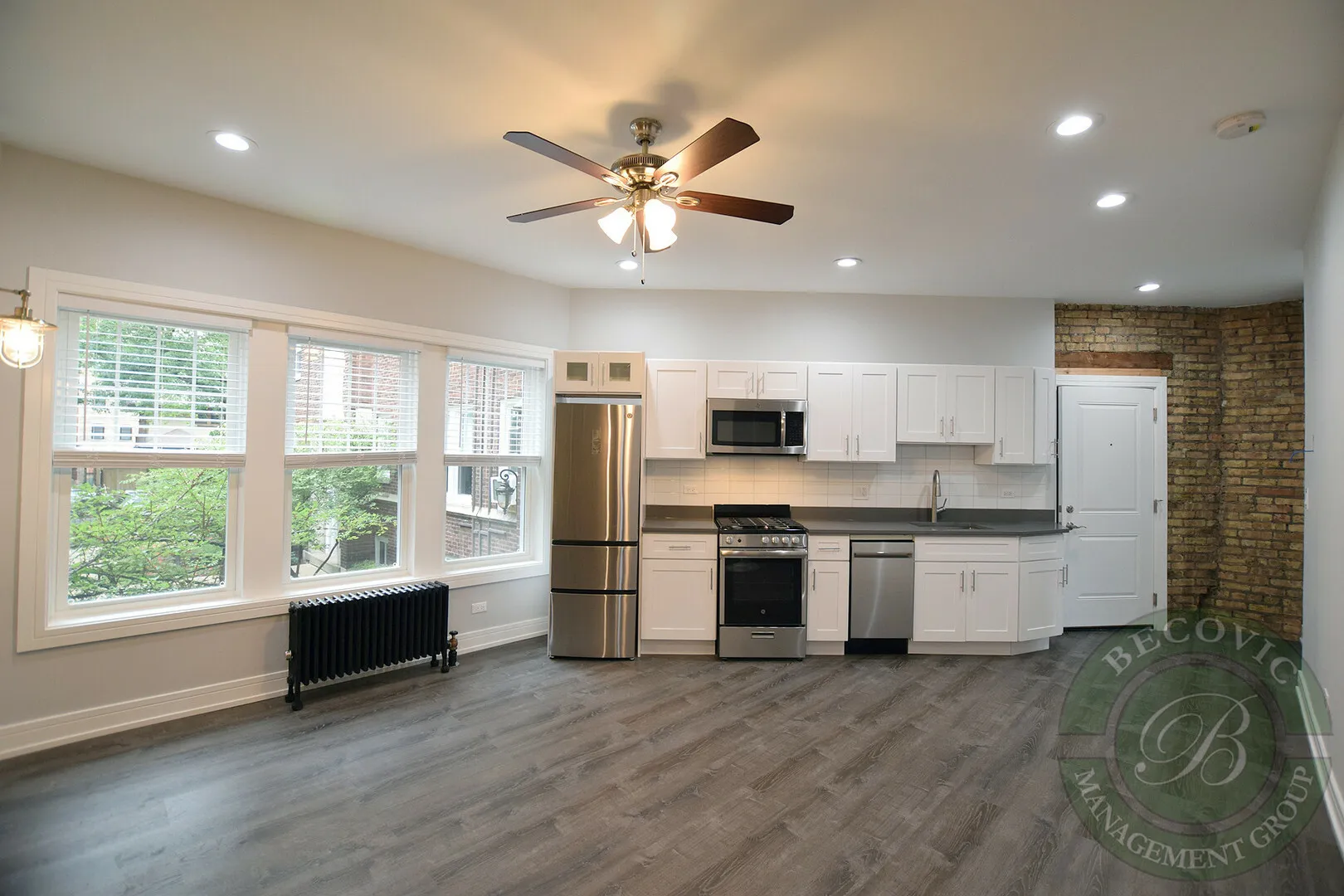 1059 W Glenlake Ave, ,  60660, USA 60660-unit#1W-Chicago-IL