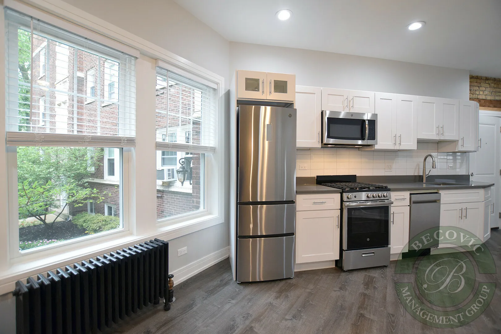 1059 W Glenlake Ave, ,  60660, USA 60660-unit#1W-Chicago-IL
