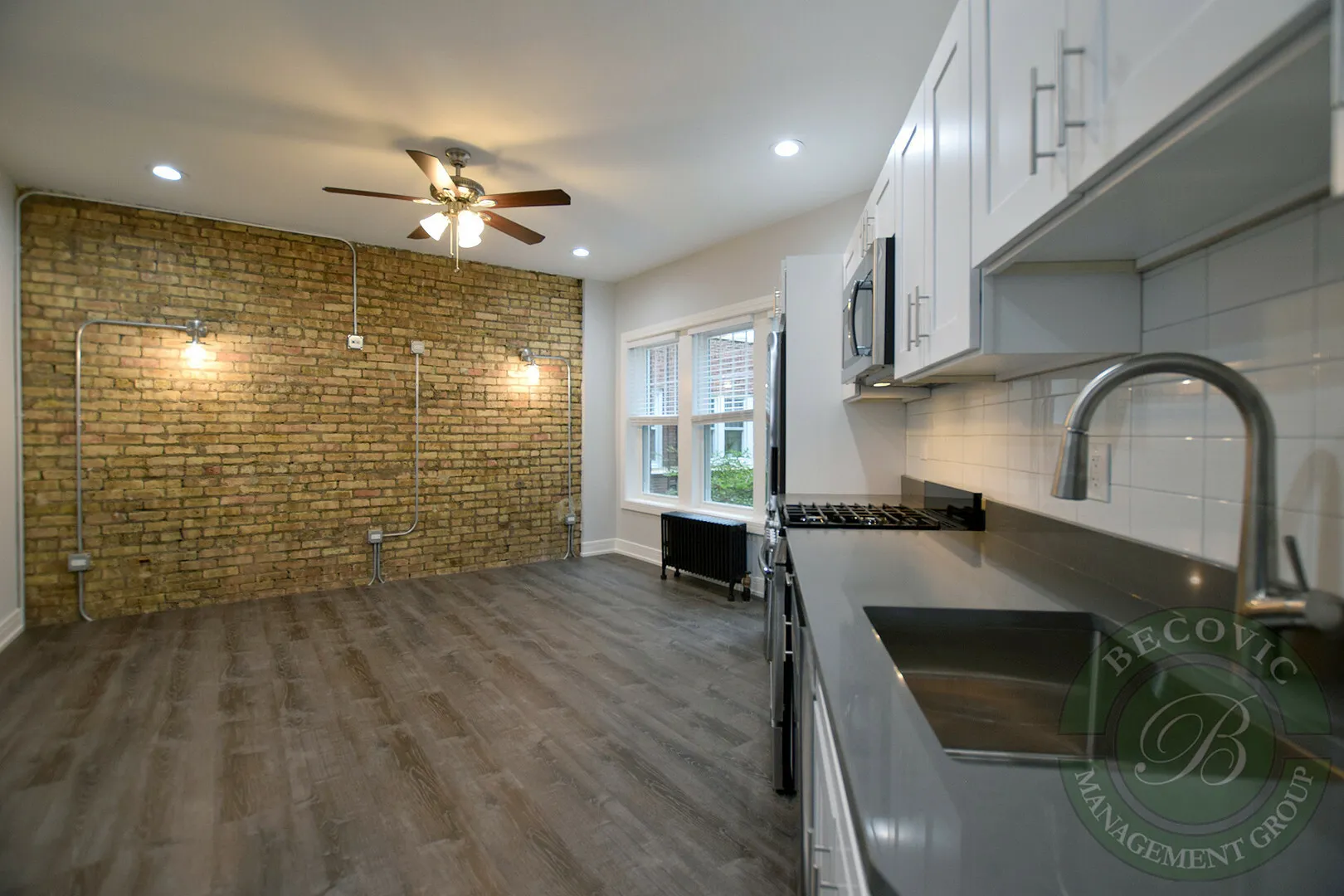 1059 W Glenlake Ave, ,  60660, USA 60660-unit#1W-Chicago-IL