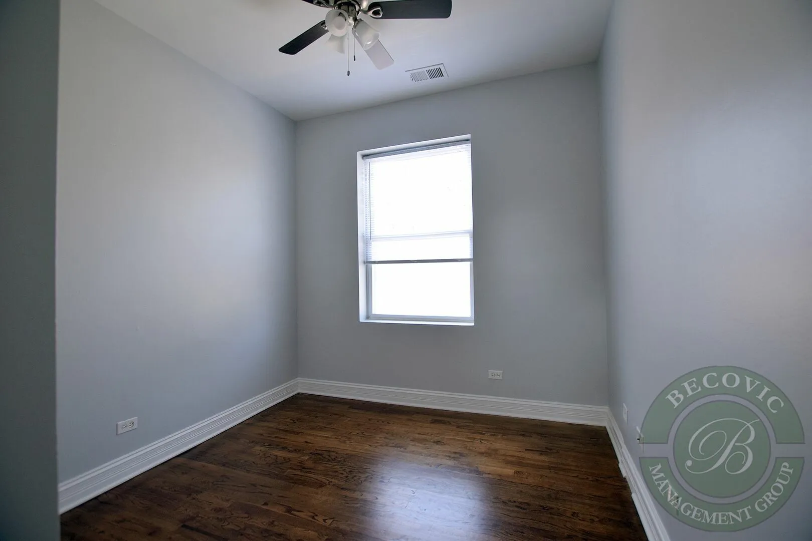 7330 N Damen Ave, ,  60645, USA 60645-unit#3-Chicago-IL