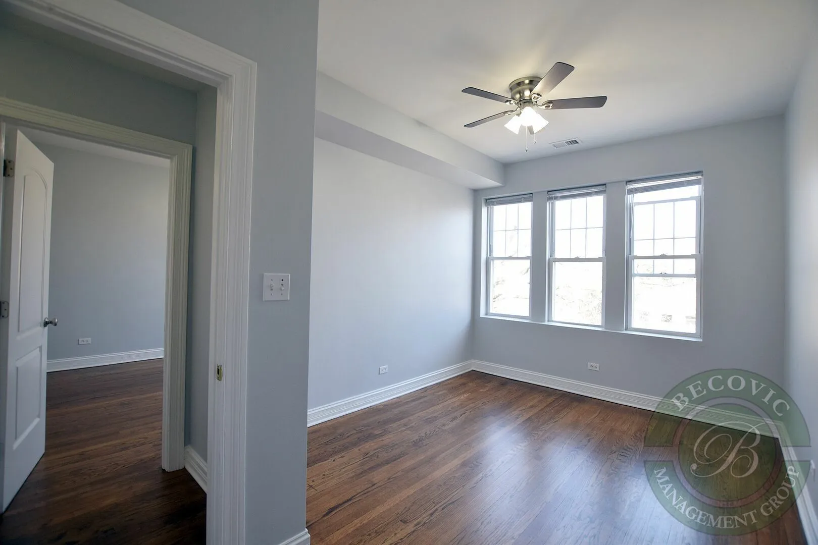 7330 N Damen Ave, ,  60645, USA 60645-unit#3-Chicago-IL