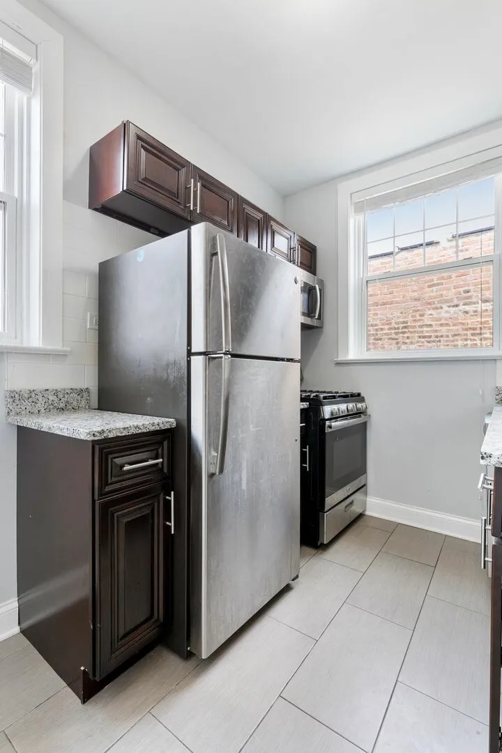 1108 W Glenlake Ave, ,  60660, USA 60660-unit#3RD FLOOR-Chicago-IL