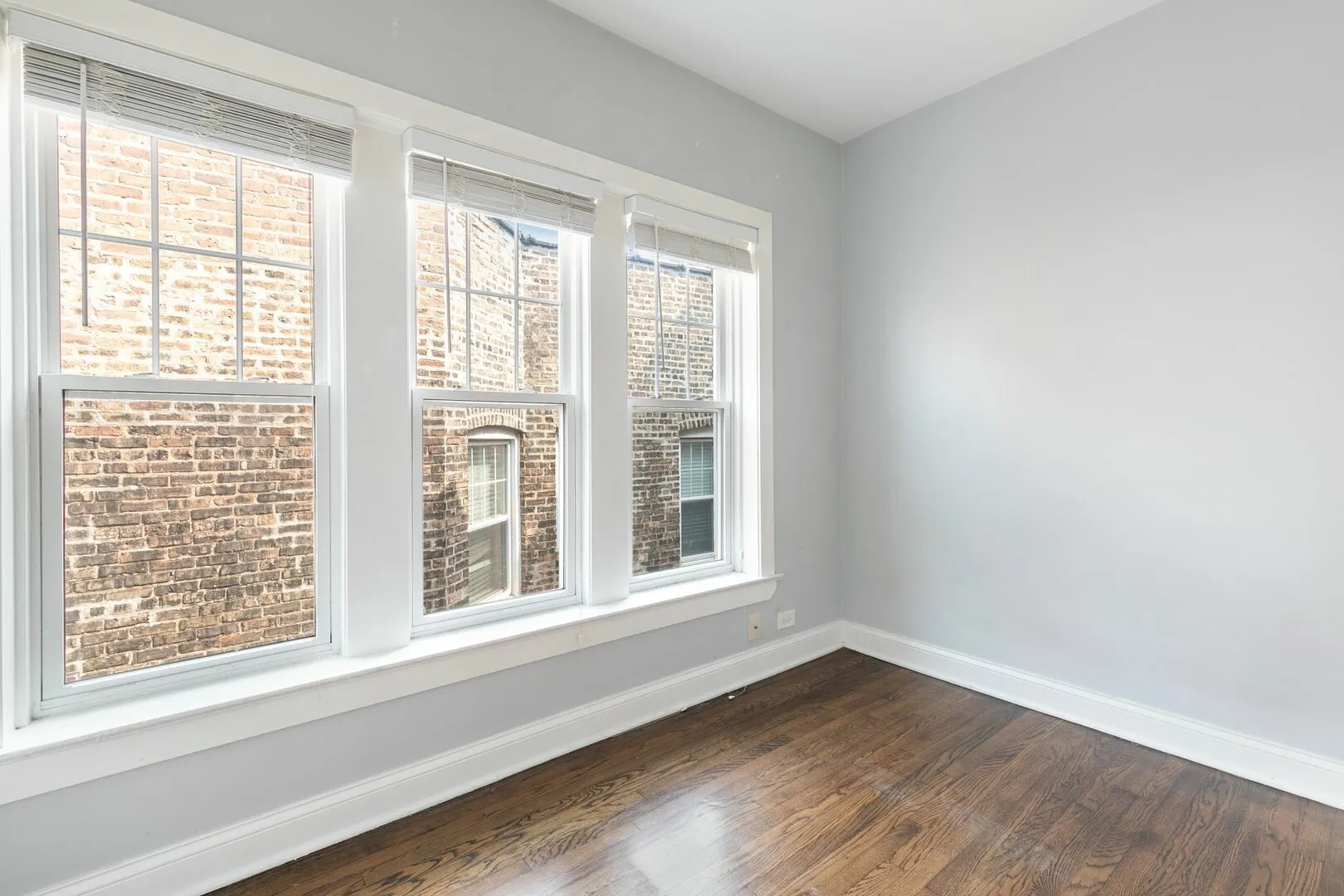1108 W Glenlake Ave, ,  60660, USA 60660-unit#3RD FLOOR-Chicago-IL