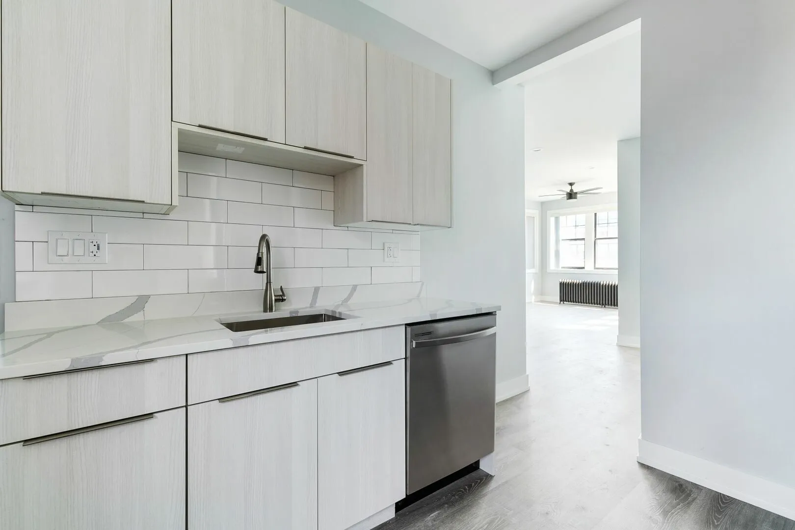 7618 N Eastlake Terrace, ,  60626, USA 60626-unit#3-Chicago-IL