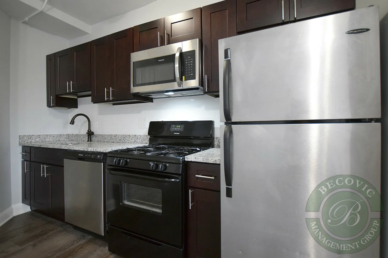 5860 N Kenmore Ave, ,  60660, USA 60660-unit#402-Chicago-IL