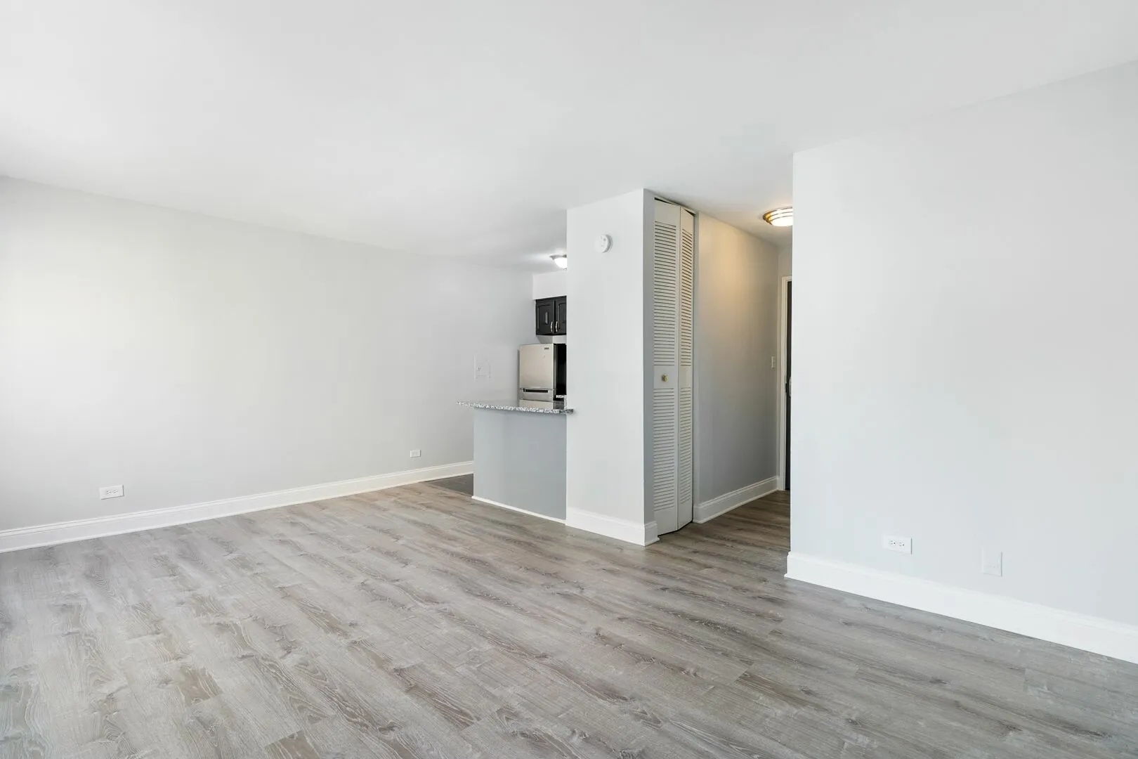5534 N Kenmore Ave, , 60640, USA 60640-unit#505-Chicago-IL