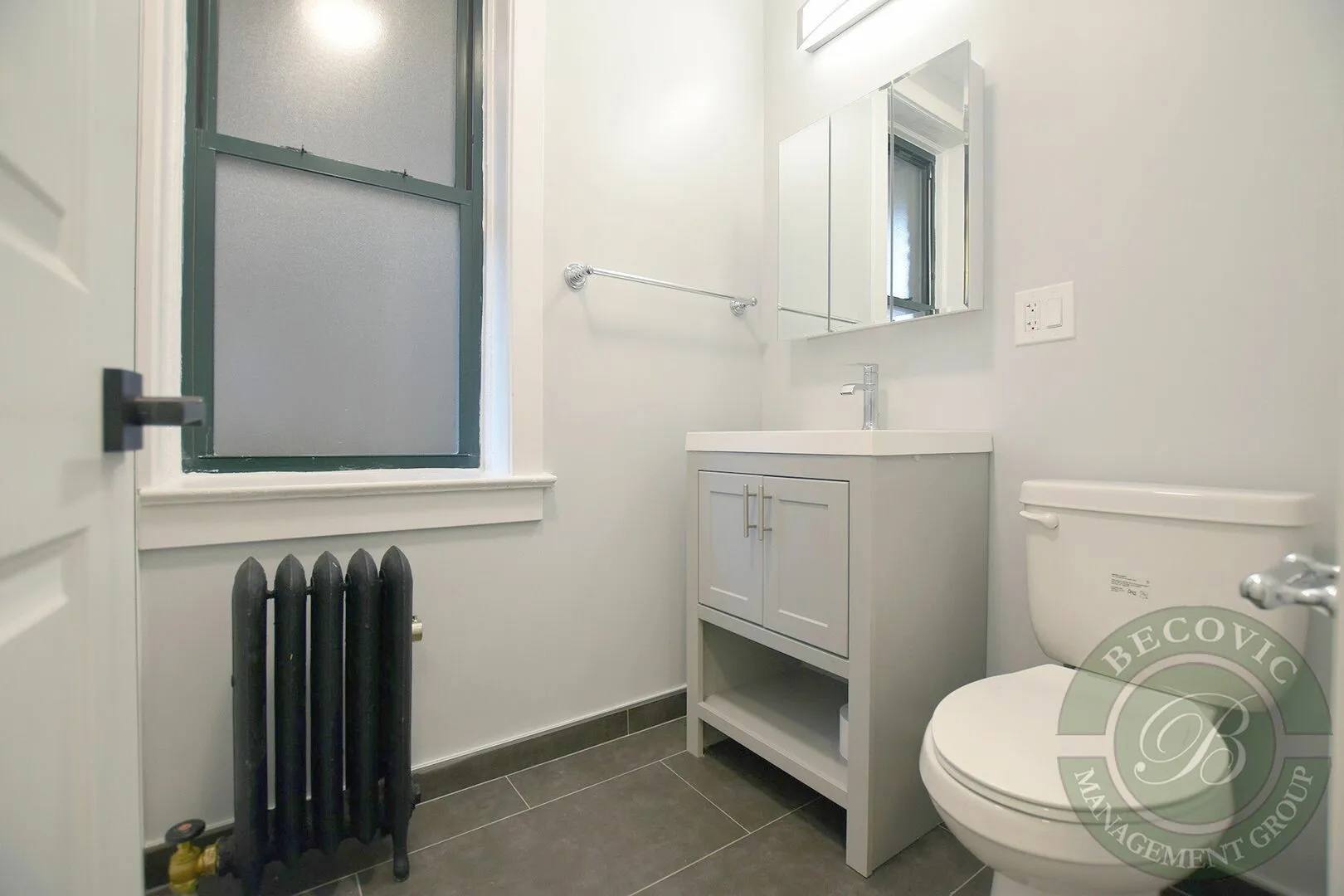 7742 N Eastlake Terrace, , 60626, USA 60626-unit#1W-Chicago-IL