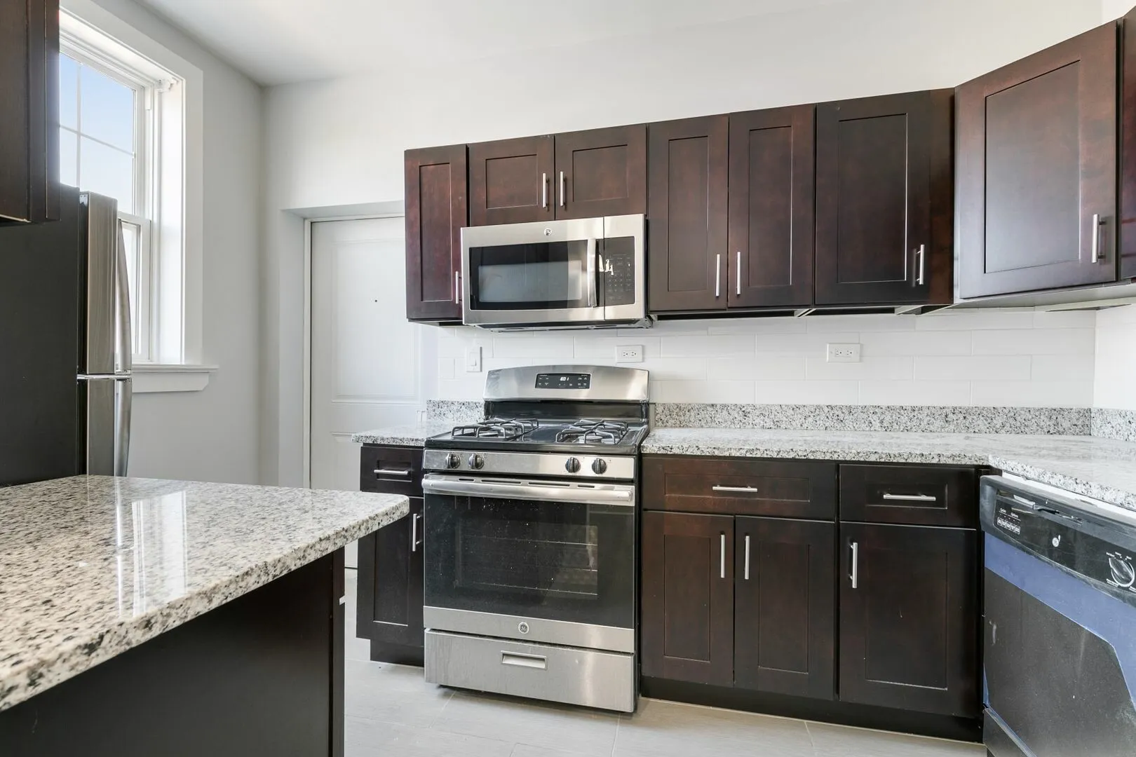 1110 W Glenlake Ave, ,  60660, USA 60660-unit#3RD FLOOR-Chicago-IL