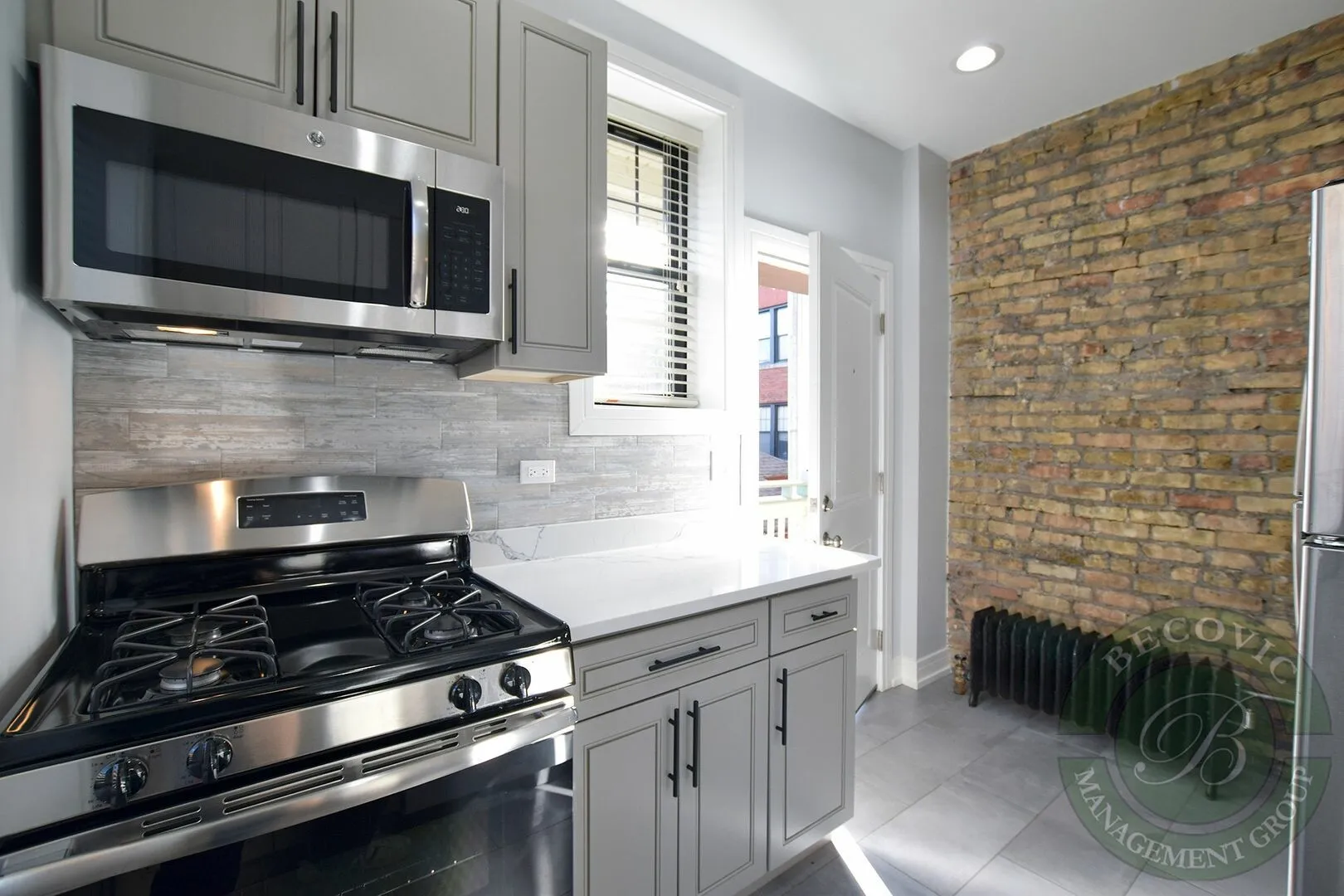 6115 N Winthrop Ave, ,  60660, USA 60660-unit#2ND FLOOR-Chicago-IL