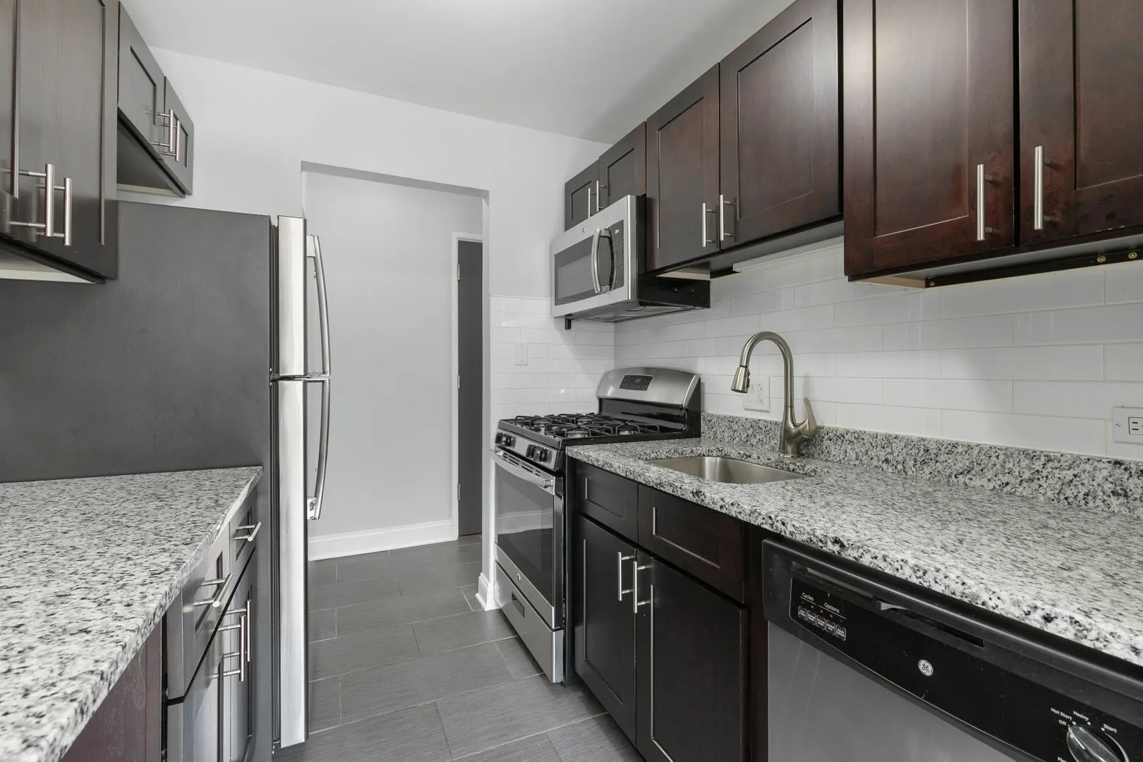 5534 N Kenmore Ave, ,  60640, USA 60640-unit#308-Chicago-IL