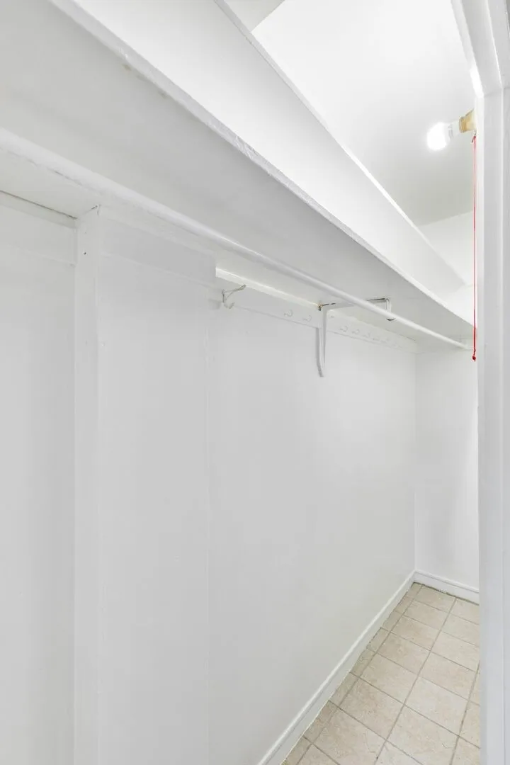 6012 N Kenmore Ave, , 60660, USA 60660-unit#4D-Chicago-IL