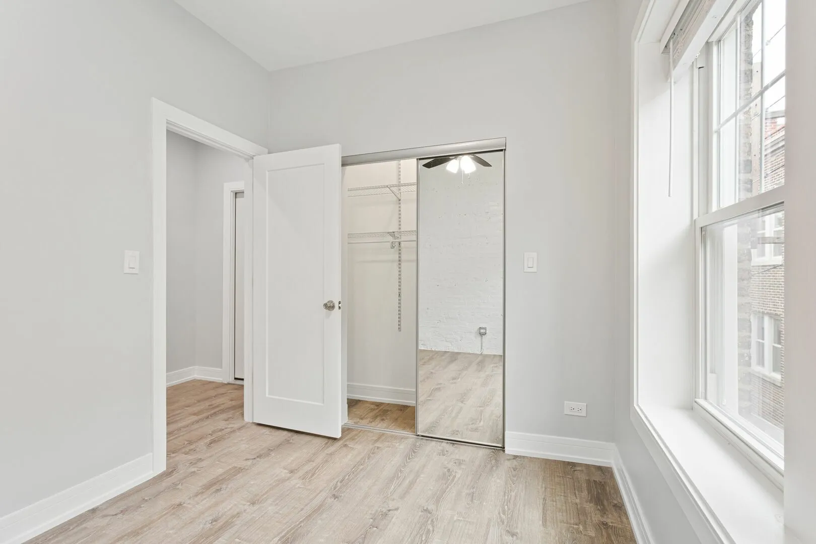 1057 W Glenlake Ave, , 60660, USA 60660-unit#3-Chicago-IL