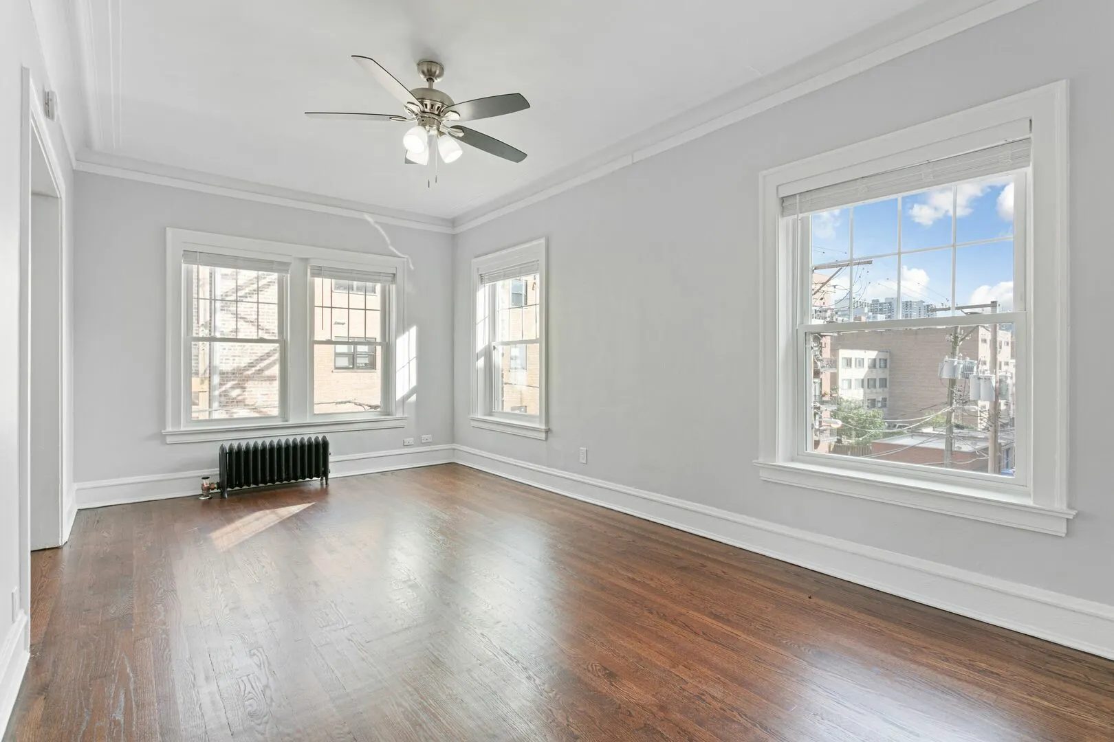 1059 W Glenlake Ave, ,  60660, USA 60660-unit#3S-Chicago-IL