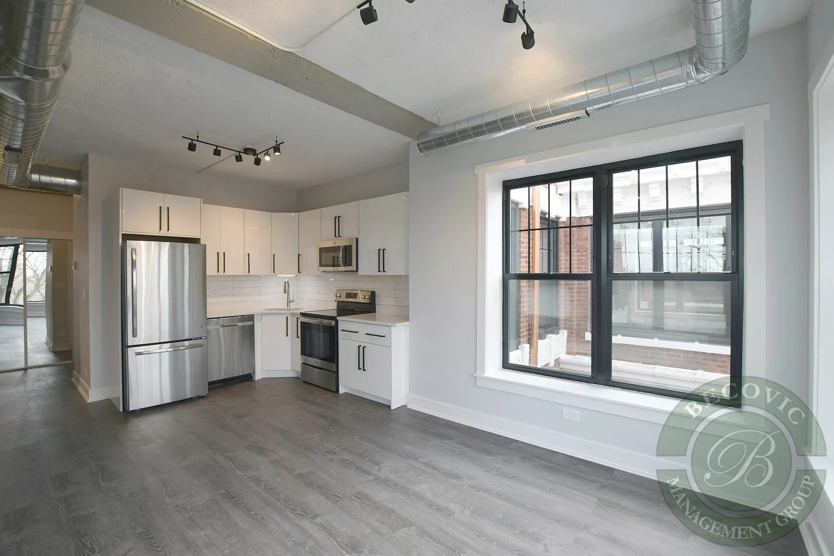 7645 N Sheridan Rd, , 60626, USA 60626-unit#301-Chicago-IL