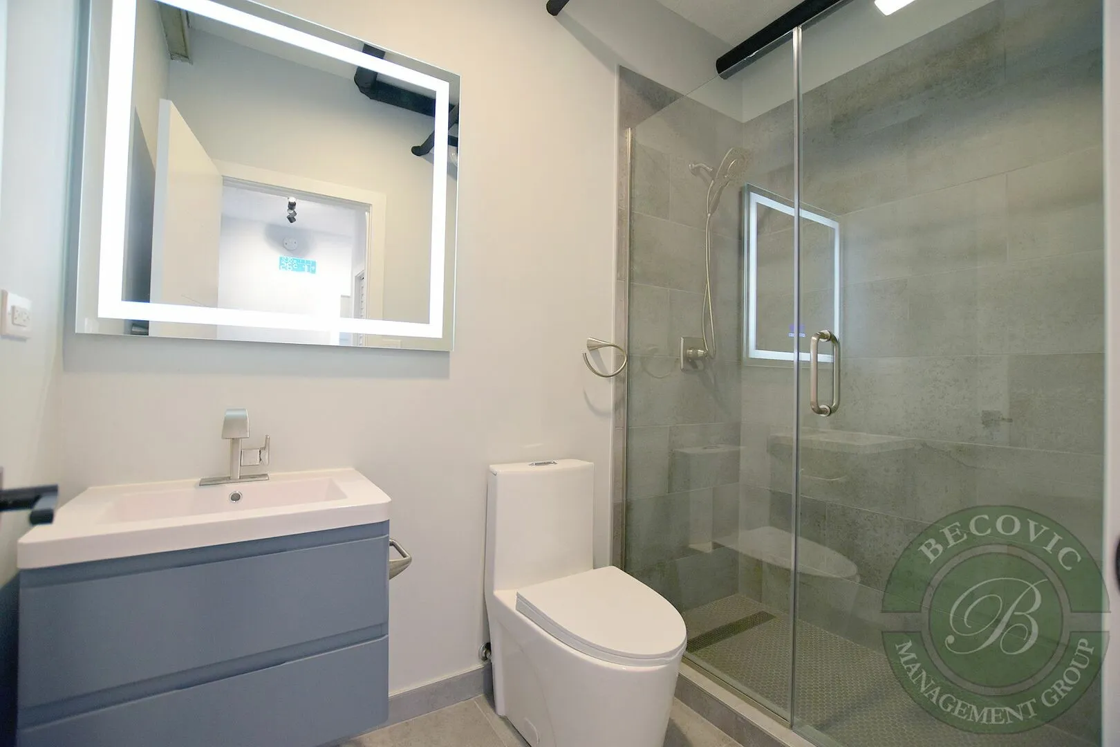 7645 N Sheridan Rd, , 60626, USA 60626-unit#301-Chicago-IL