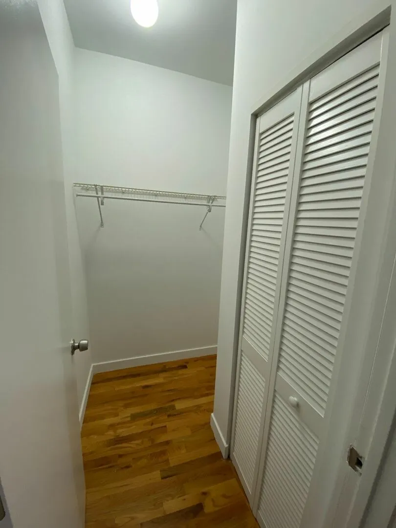 7456 N Greenview Ave, ,  60626, USA 60626-unit#3A-Chicago-IL