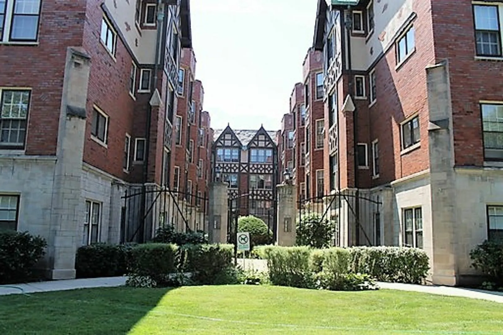 7121 N Paulina St, , 60626, USA 60626-unit#2S-Chicago-IL