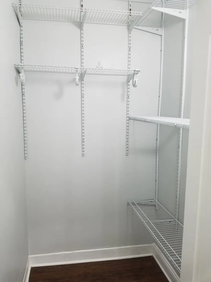 5860 N Kenmore Ave, , 60660, USA 60660-unit#101-Chicago-IL