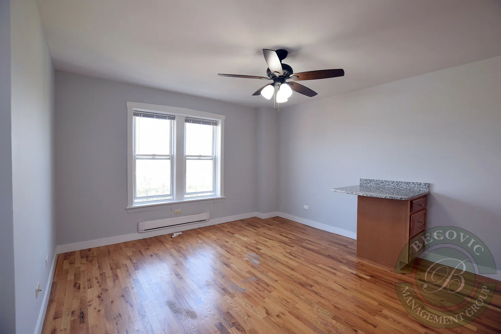 7450 N Greenview Ave, , 60626, USA 60626-unit#64-Chicago-IL