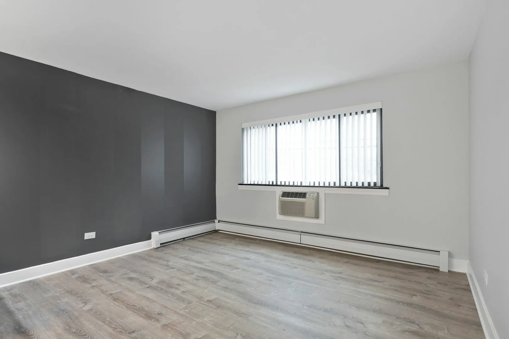 6758 N Sheridan Rd, , 60626, USA 60626-unit#241-Chicago-IL