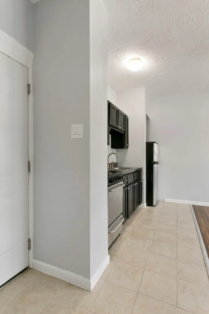 4555 Malden St, ,  60640, USA 60640-unit#309-Chicago-IL