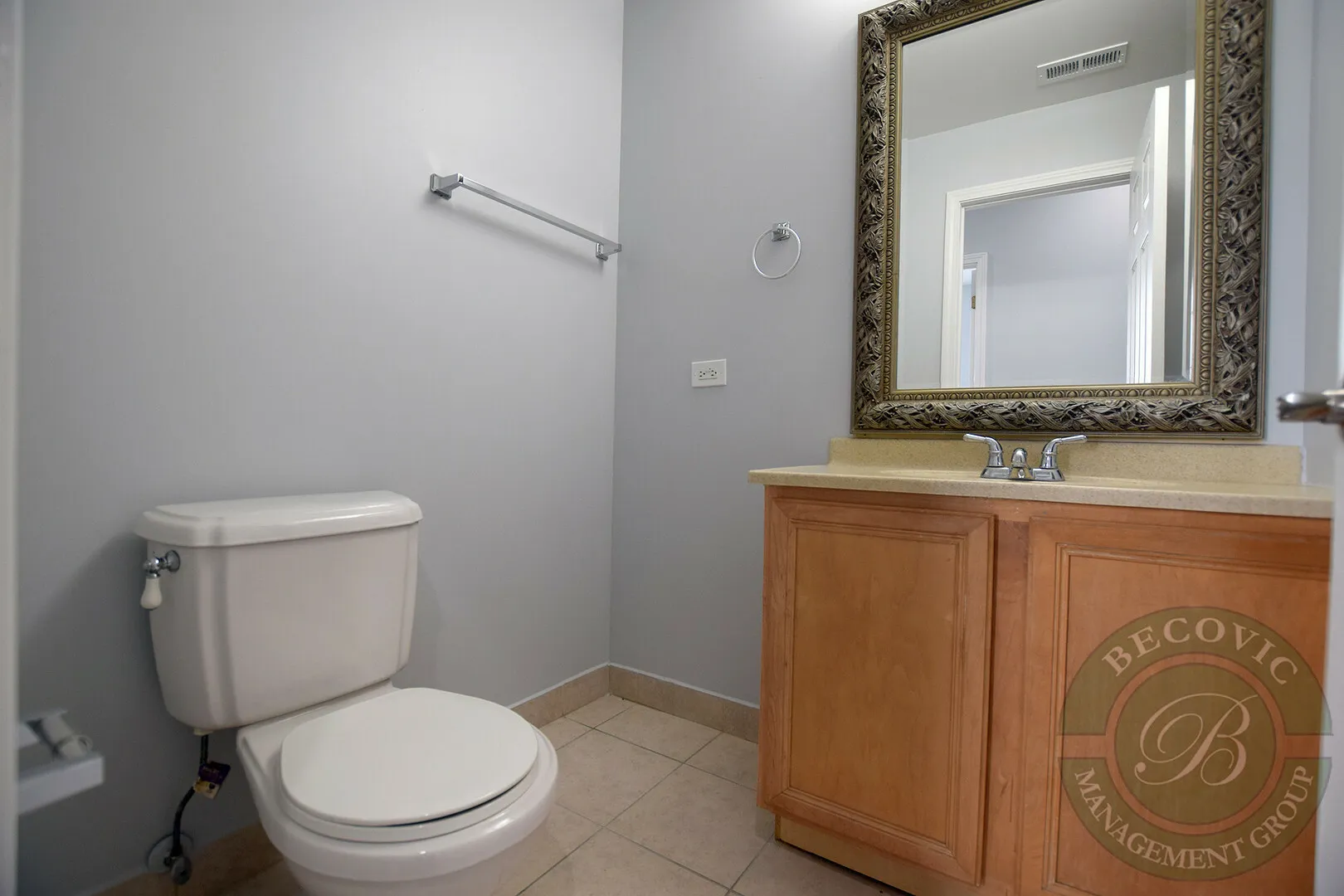2451 W Howard St, ,  60645, USA 60645-unit#504-Chicago-IL