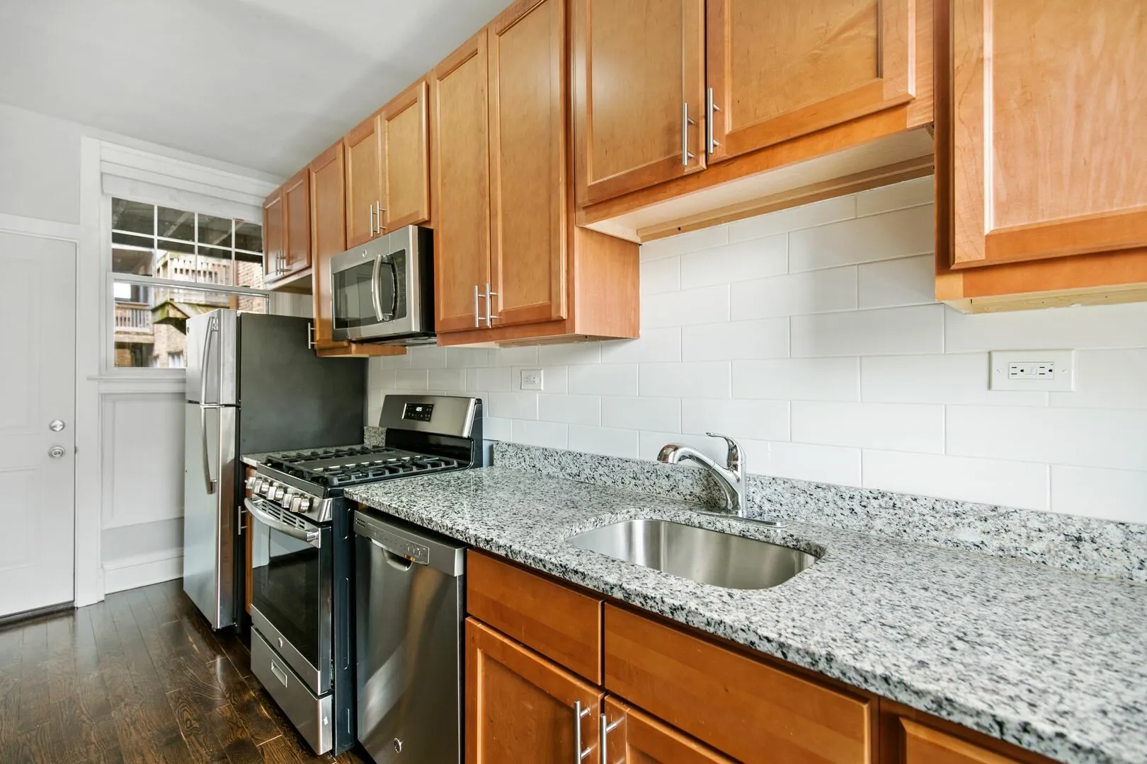 1100 W Glenlake Ave, ,  60660, USA 60660-unit#2ND FLOOR-Chicago-IL