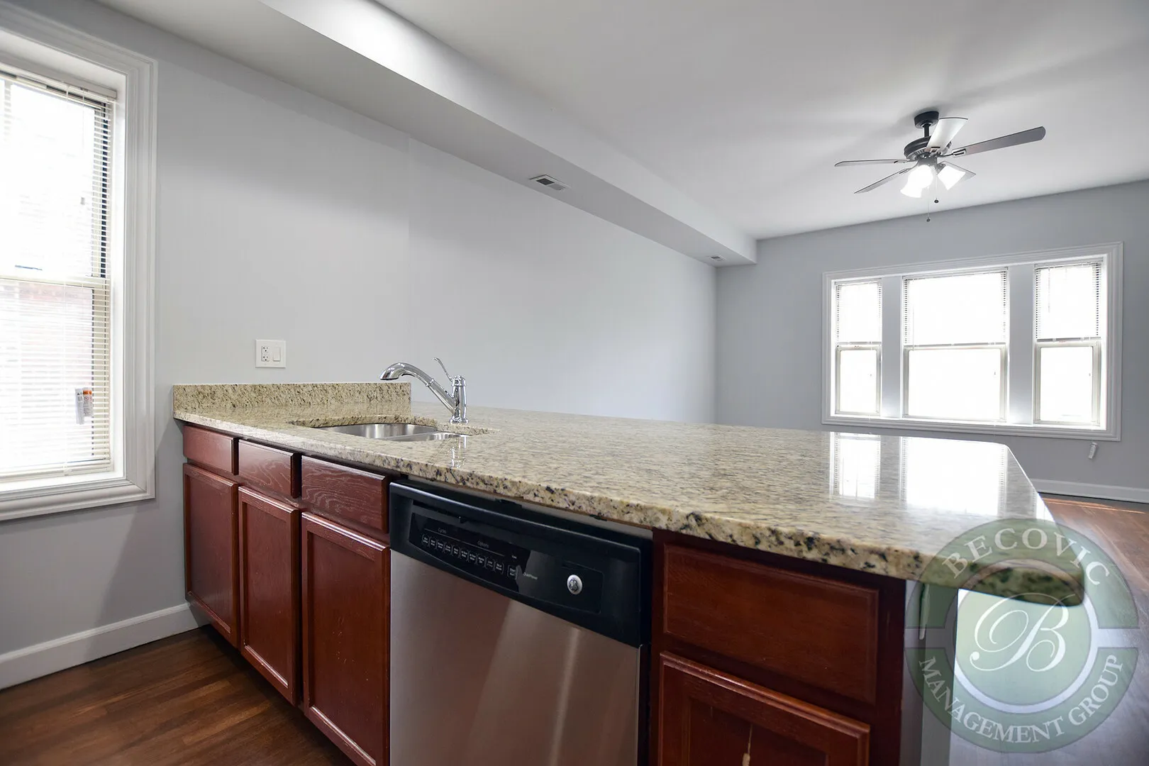 7357 N Ashland Ave, ,  60626, USA 60626-unit#3-Chicago-IL