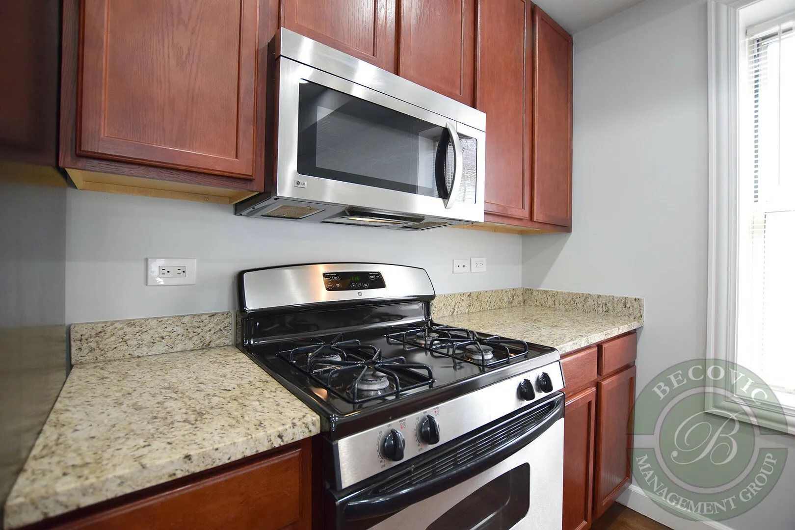 7357 N Ashland Ave, ,  60626, USA 60626-unit#3-Chicago-IL