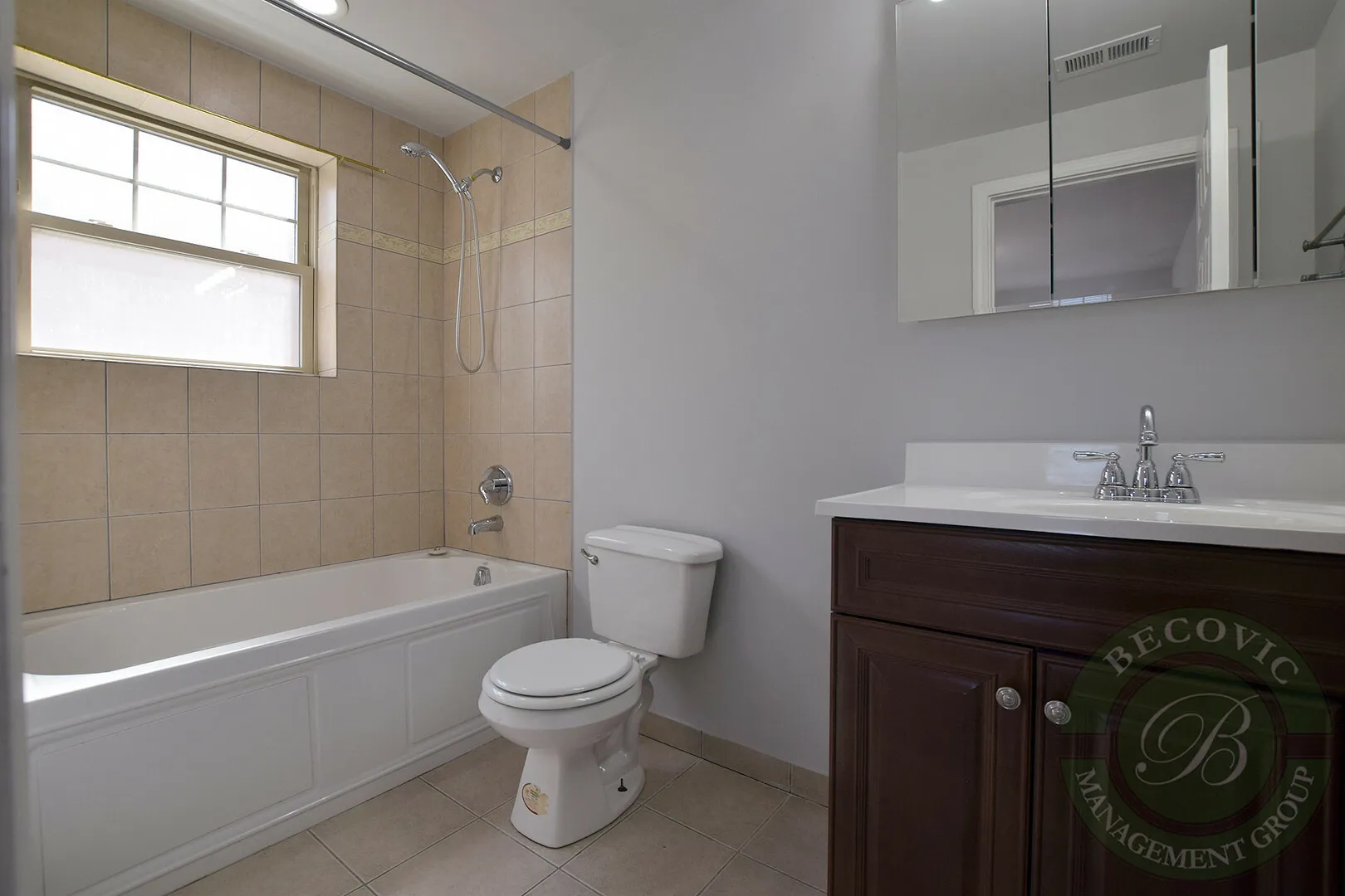 7357 N Ashland Ave, ,  60626, USA 60626-unit#3-Chicago-IL