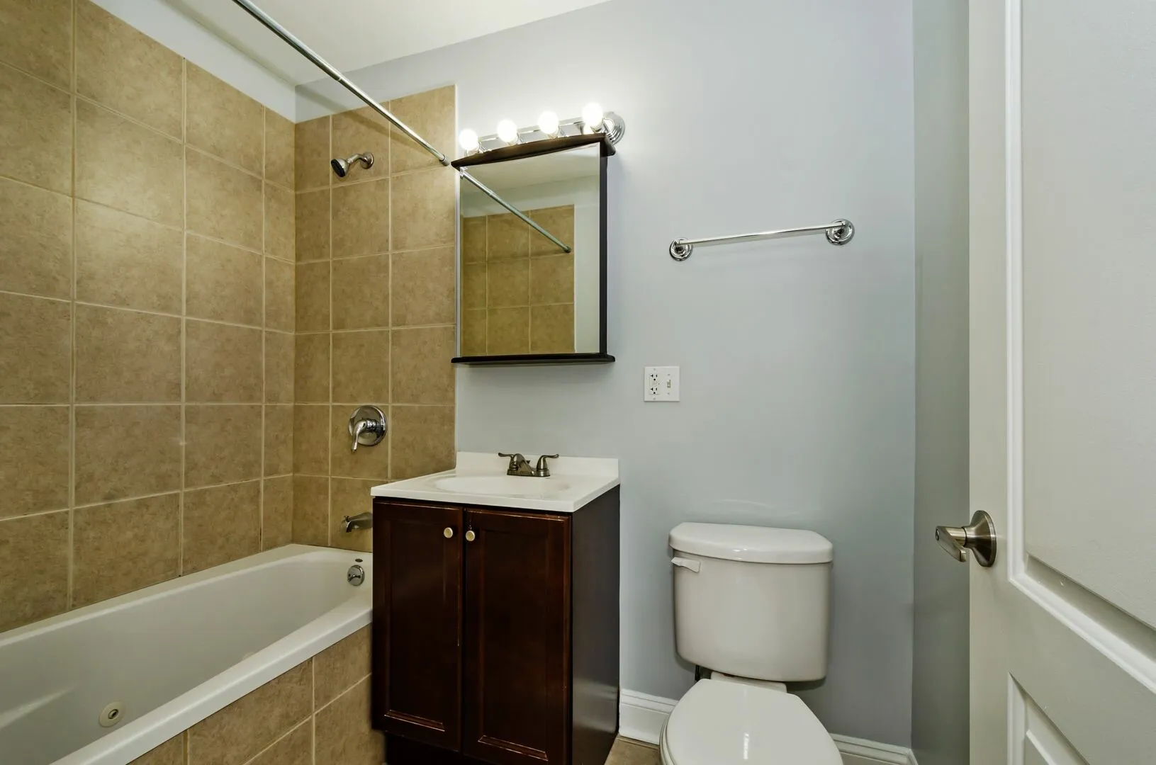 7616 N Marshfield Ave, ,  60626, USA 60626-unit#302-Chicago-IL