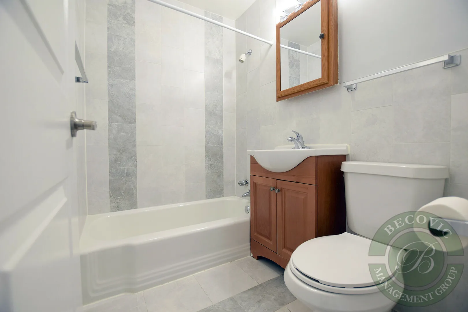 6029 N Winthrop Ave, ,  60660, USA 60660-unit#501-Chicago-IL