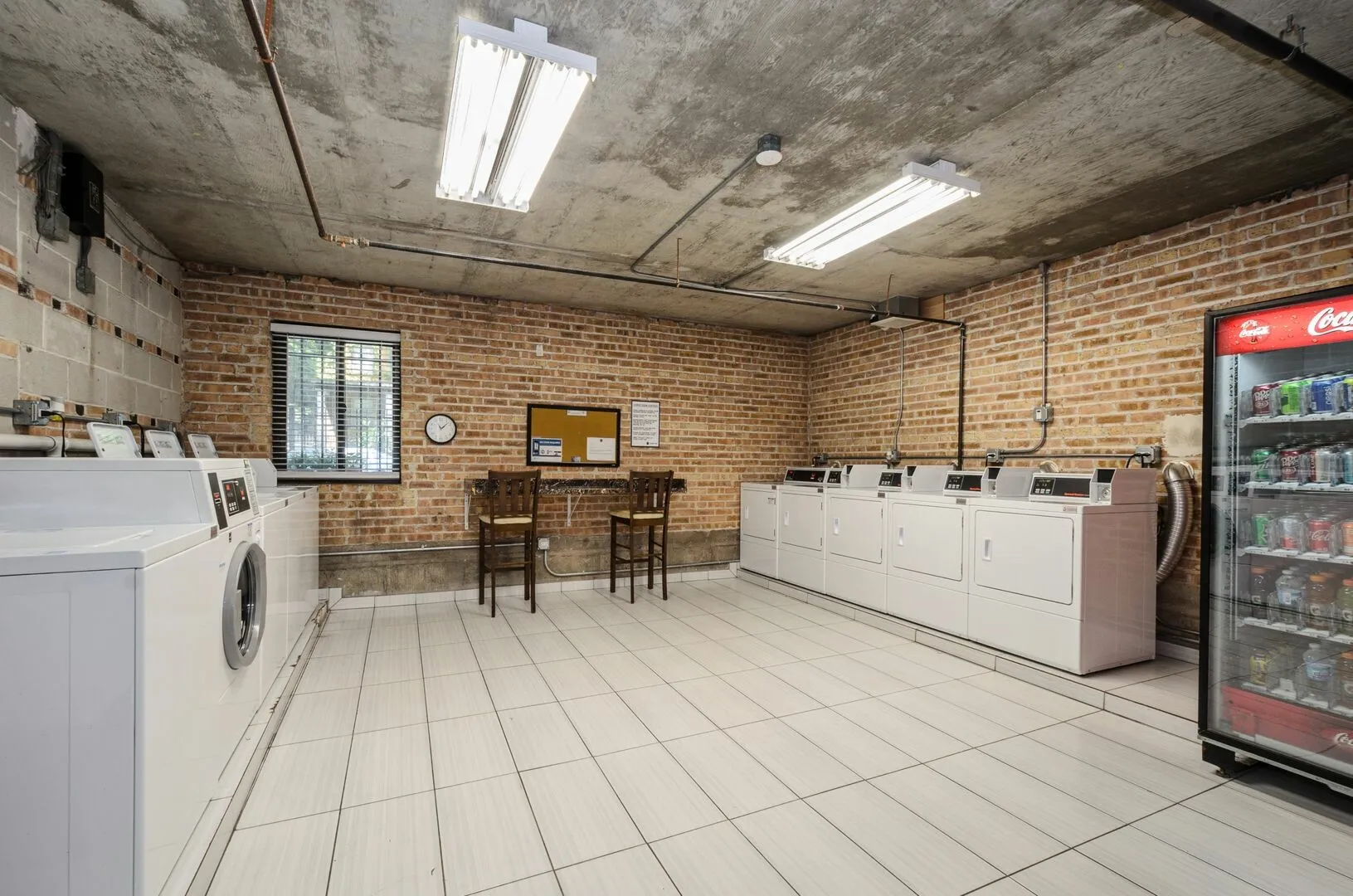 6029 N Winthrop Ave, ,  60660, USA 60660-unit#501-Chicago-IL