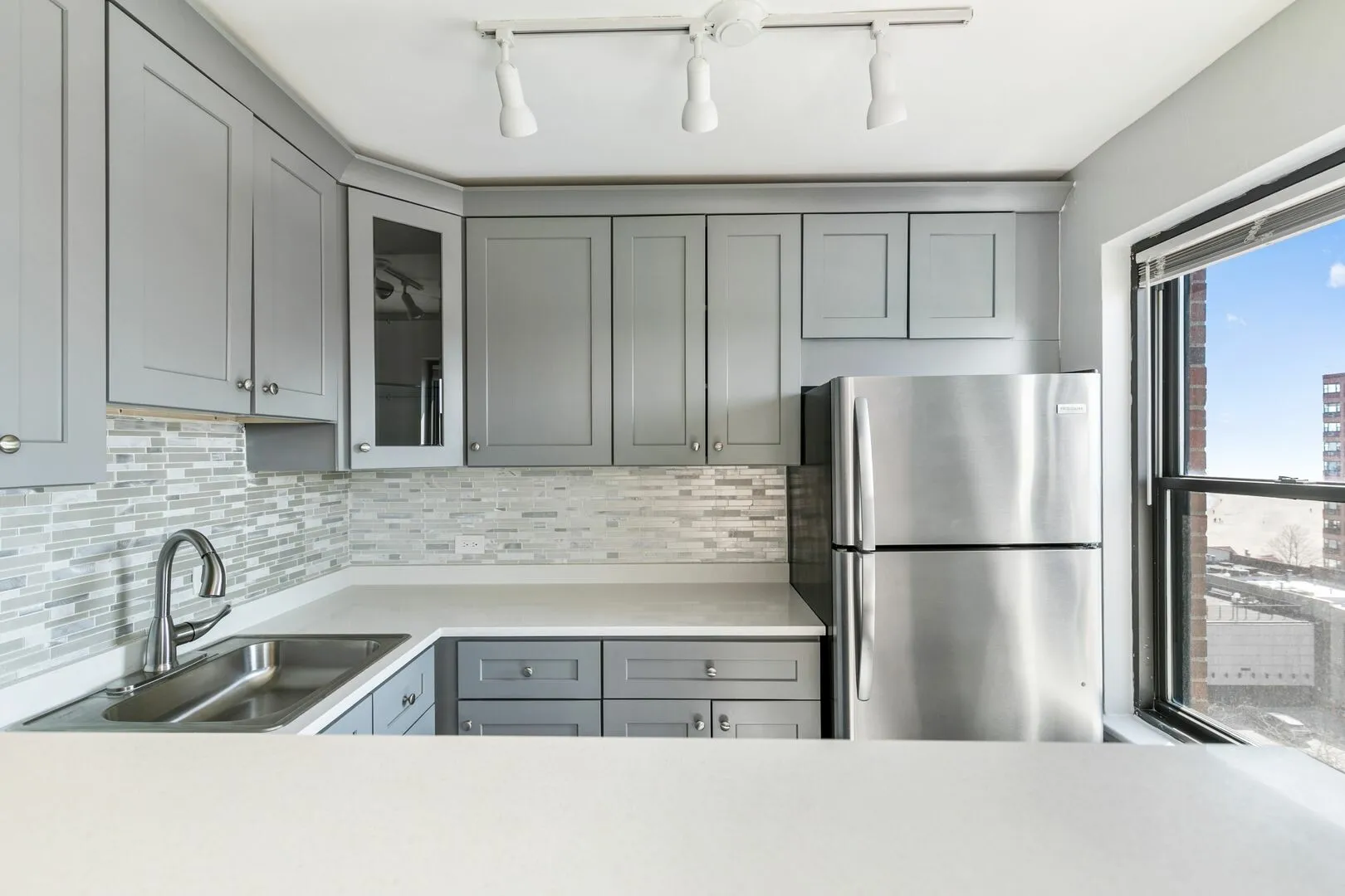 5858 N Sheridan Rd, , 60660, USA 60660-unit#904-Chicago-IL