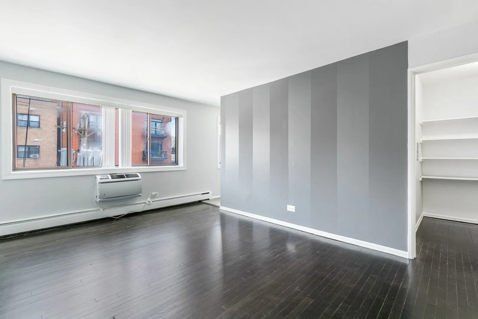 6021 N Winthrop Ave, , 60660, USA 60660-unit#409-Chicago-IL